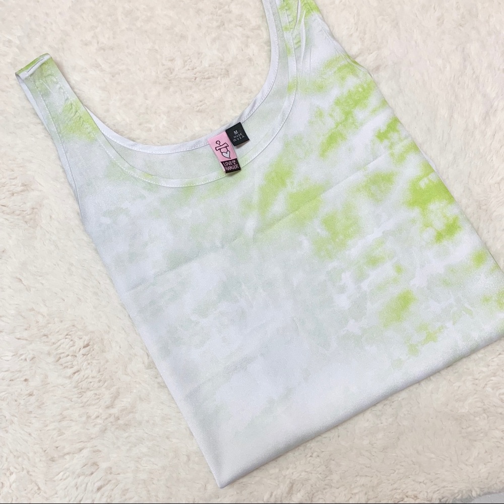 Love on a Hanger High-Low Side Split Tank EUC